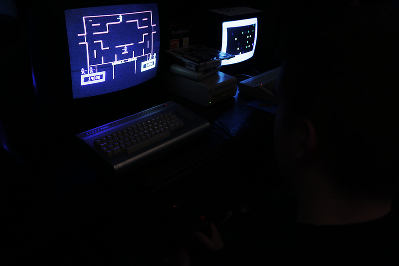 Illustration for article titled The Joys of Retro Gaming: A Photo Collection